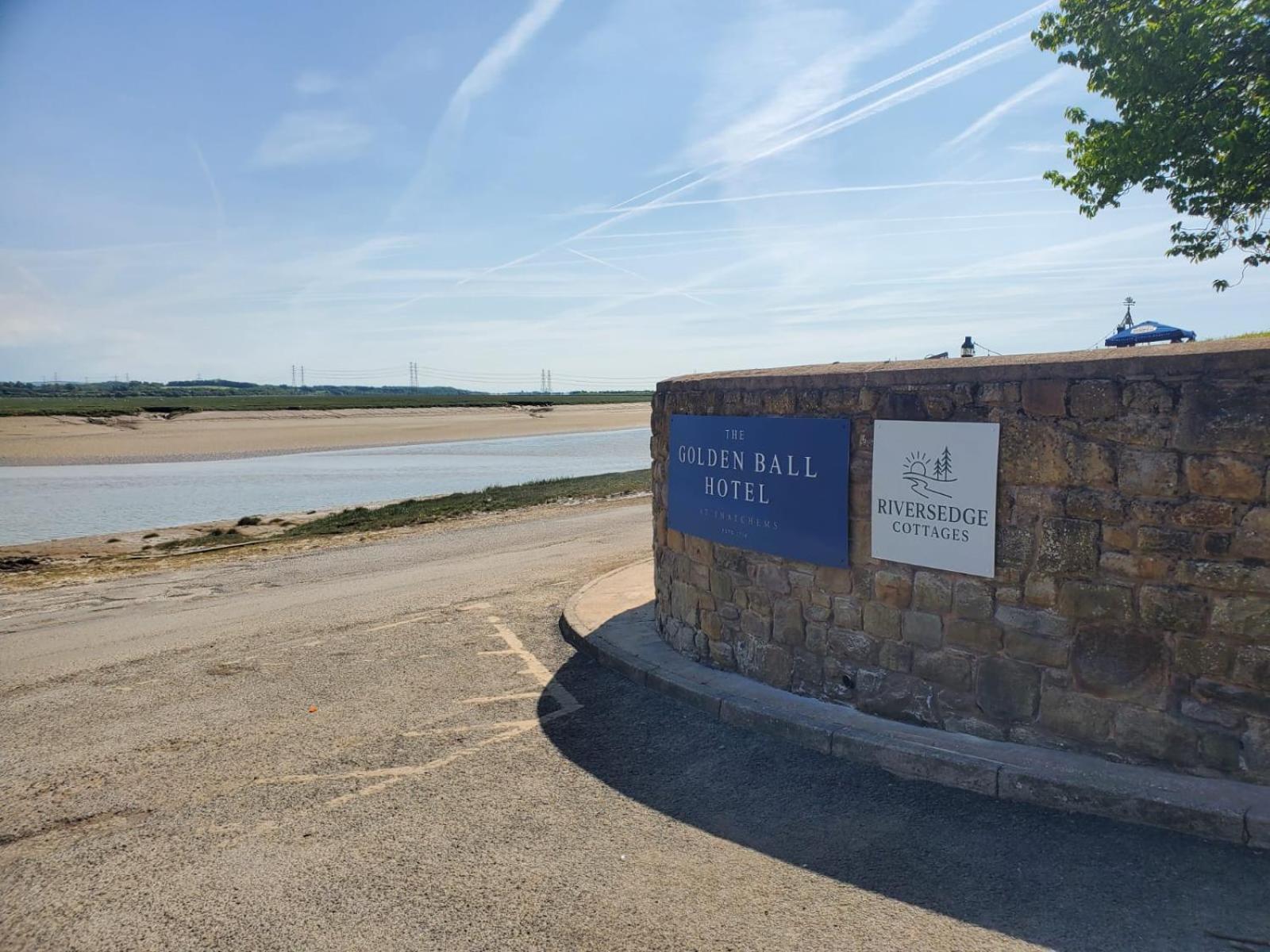 The Golden Ball Cottages Morecambe Eksteriør bilde